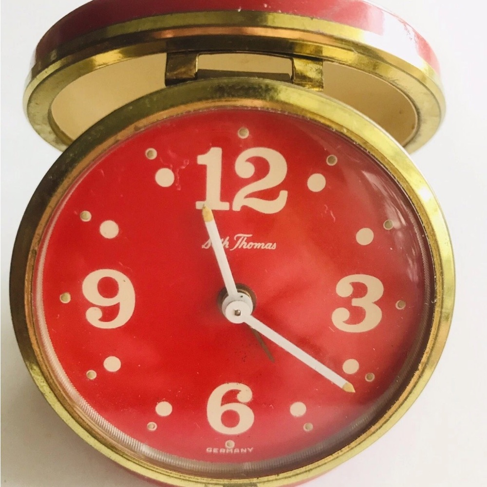 Vintage Seth Thomas Mod Trotter Travel Alarm Clock #3562 Cherry Red Germany MCM